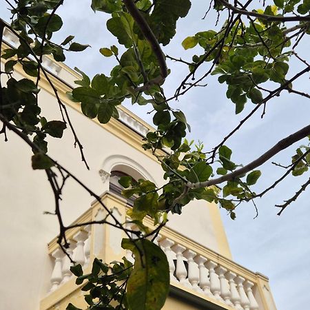 Relais Villa Montedonzelli Neapel Exteriör bild