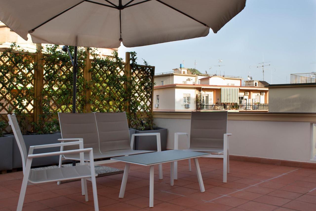Relais Villa Montedonzelli Neapel Exteriör bild